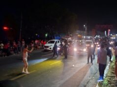Quedas de energia em Villahermosa causam bloqueios de estradas e protestos devido ao calor extremo em Tabasco
