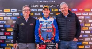 TC 2000: diante de mais de 45 mil pessoas, Franco Vivian vence em Salta