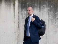 O ex-número dois do Interior garante que “nunca” ouviu Villarejo falar de “coisas ilegais” e rejeita instruções políticas para revistar o disco rígido de Bárcenas.