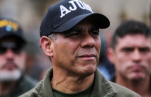Eduardo Zapateiro, ex-comandante do Exército que será acusado de assédio sexual, abandona a campanha de Abelardo de la Espriella