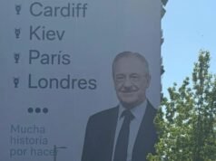Florentino Pérez apresentou a sua candidatura à presidência do Real Madrid e anunciou-a com uma grande faixa.