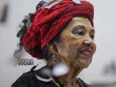Esta é a homenagem ao funeral de Totó la Momposina na Colômbia: o cantor e compositor será sepultado no Congresso.