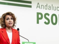 María Jesús Montero deixou a cadeira no Congresso e atribuiu o desastre eleitoral à estratégia de rede do PSOE: “Não sabemos como nos adaptar”