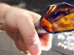 Eles bateram no rosto de um homem no Chaco com uma garrafa de vidro para roubá-lo