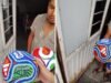 Jovens de Monterrey bateram rede com bola feita com arte Huichol para a Copa do Mundo de 2026
