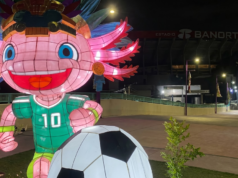 Clara Brugada garante que o axolote será devolvido à praça da Cidade do México