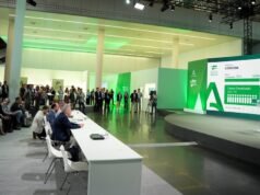 A votação durará até às 20h10. sobre a mesa em El Puerto (Cádiz) devido ao atraso na sua constituição