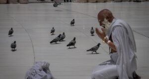 Muçulmanos iniciam o Hajj no calor da guerra