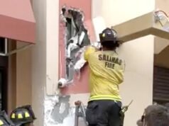 Um suposto ladrão preso em uma parede foi resgatado depois que a polícia de Salinas ouviu seus gritos de socorro enquanto tomava café.