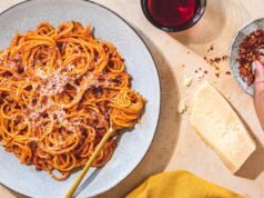 O espaguete é à prova de inflação? 7 receitas saudáveis para a massa mais popular da América
