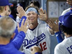 Will Smith e Alex Call ajudam os Dodgers a superar o erro para vencer os Giants