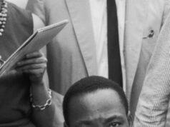 Clarence B. Jones, que ajudou a escrever o discurso ‘I Have a Dream’, morre aos 95 anos