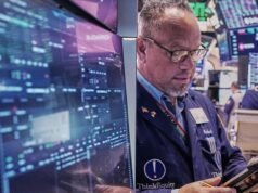 Wall Street pressiona por mais recordes à medida que os lucros corporativos continuam a subir