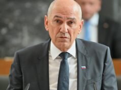Um político esloveno de direita foi confirmado como primeiro-ministro depois de desertar para o governo liberal