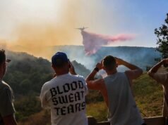 O crescimento do incêndio na areia desacelera durante a noite, os avisos de evacuação são facilitados no condado de Ventura
