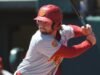 O beisebol da USC continua vivo nas regionais da NCAA com o falecimento de Lamar