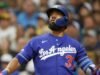Teoscar Hernández faz seis corridas, ajudando os Dodgers a vencer os Brewers
