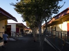 Use fundos destinados para resfriar as escolas da Califórnia, não para melhorar os serviços públicos