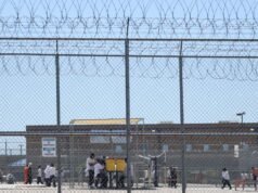Imigrantes em greve de fome por causa das condições nas instalações do SoCal ICE