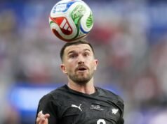 O Olímpia do Paraguai oficializou a chegada de Tim Payne, o neozelandês que ganhou fama na Copa do Mundo