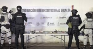 As prisões continuam nas prisões de Sinaloa: encontram facas, modems e até armas, depois de uma semana de combates que deixaram 7 mortos.