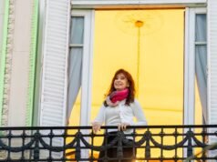 Cristina Kirchner continuará com calçados eletrônicos e restrições para prisão em casa