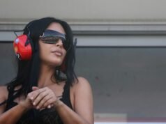 Kim Kardashian fotografada no Grande Prêmio de Mônaco de F1 para encorajar o namorado Lewis Hamilton: “Bem-vindo ao paddock”
