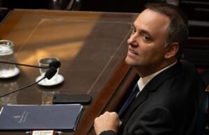 O que revelará o relatório que mais preocupa Manuel Adorni e que poderá levá-lo à beira de uma investigação?