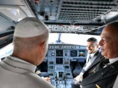 Leão XIV já está em Madrid: o avião do Papa pousou no aeroporto de Barajas antes do previsto