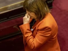 Os aliados estão pressionando Bullrich por uma ficha limpa no Senado e mais questões estão sendo adicionadas sem resolução
