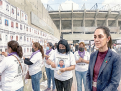 O governo CDMX deve explicar a retirada dos arquivos de pesquisa colocados pelo grupo no estádio Azteca, afirma Sheinbaum.