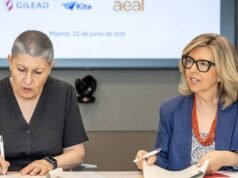 AEAL e Gilead expandem programa de apoio ‘By Your Side’ para pacientes vulneráveis