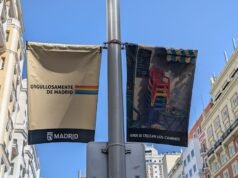 Indignação na comunidade LGTBI pelo cartaz do Orgulho da Câmara Municipal de Madrid por “apagar” as suas diferenças e exigências.