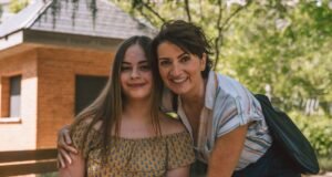 Assim é ‘Todas as Cores’, a comédia com Silvia Abril que rompe com estereótipos sobre deficiência.