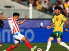 O Paraguai empatou em 0 a 0 com a Austrália e avançou às oitavas de final da Copa do Mundo na terceira colocação do Grupo D.
