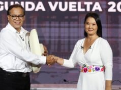O JNE pede aguardar os resultados oficiais do ONPE após a publicação das pesquisas de boca de urna e rejeita a versão fraudulenta da eleição.