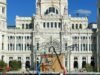 A Plaza de Cibeles, preparada para receber hoje perto de um milhão de pessoas para a missa do Papa
