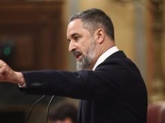 Abascal pergunta a Sánchez se não tem vergonha de aguentar e pede-lhe que realize eleições limpas porque acha que isso “fará a diferença”.