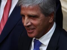 Um membro da equipe econômica renunciou: o ministro Luis Caputo anunciou sua substituição