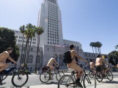 Dois tiros de espingarda de ar comprimido em um passeio de bicicleta no centro de Los Angeles; preso