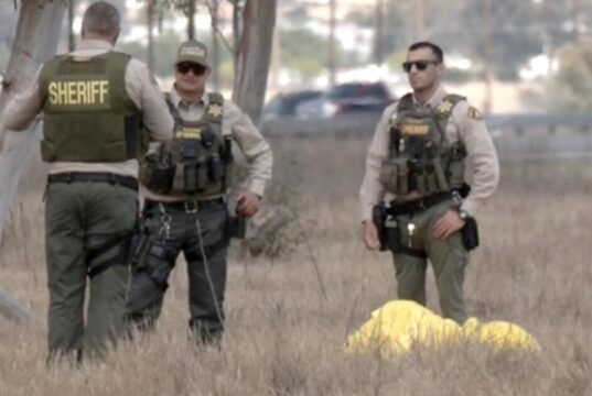 Pára-quedista morto após colisão aérea na Califórnia identificado como homem taitiano