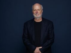 Morre James Burrows: diretor de ‘Cheers’, ‘Friends’ e ‘Taxi’