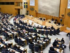 Suécia exige que funcionários públicos denunciem imigrantes ilegais