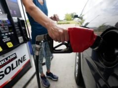 Os preços do gás nos EUA caíram abaixo de US$ 4 o barril pela primeira vez desde março