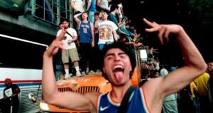O caos é alegre enquanto Nova York comemora o título dos Knicks