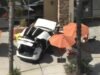Mulher presa sob Tesla em acidente fatal no shopping SoCal