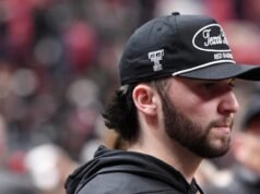 Texas Tech AD discute a polêmica sobre a decisão do árbitro Brendan Sorsby
