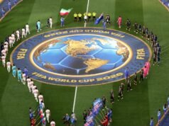 Ele perdeu o pai para o regime do Irã. Na Copa do Mundo, torceu pelo Time Melli