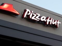 Rede de restaurantes em dificuldades Pizza Hut vendeu US$ 2,7 bilhões