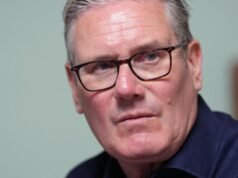 O novo arquivo de Mandelson traz mais más notícias para Keir Starmer